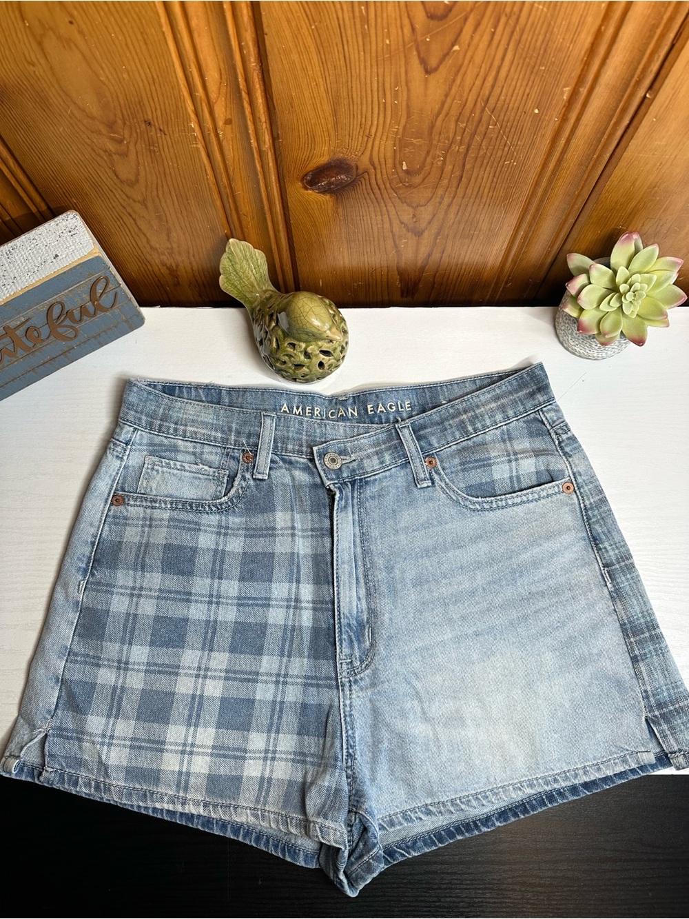 American Eagle Outfitters Light Blue Denim Jeans